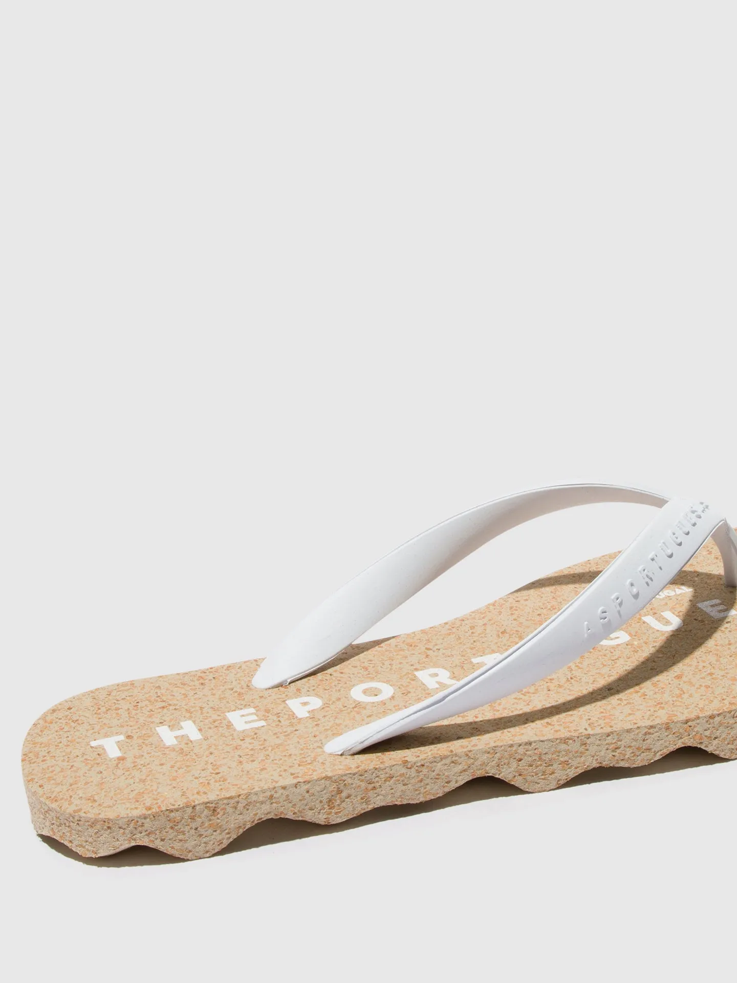Beach Flip-Flops BASE Natural & White strap