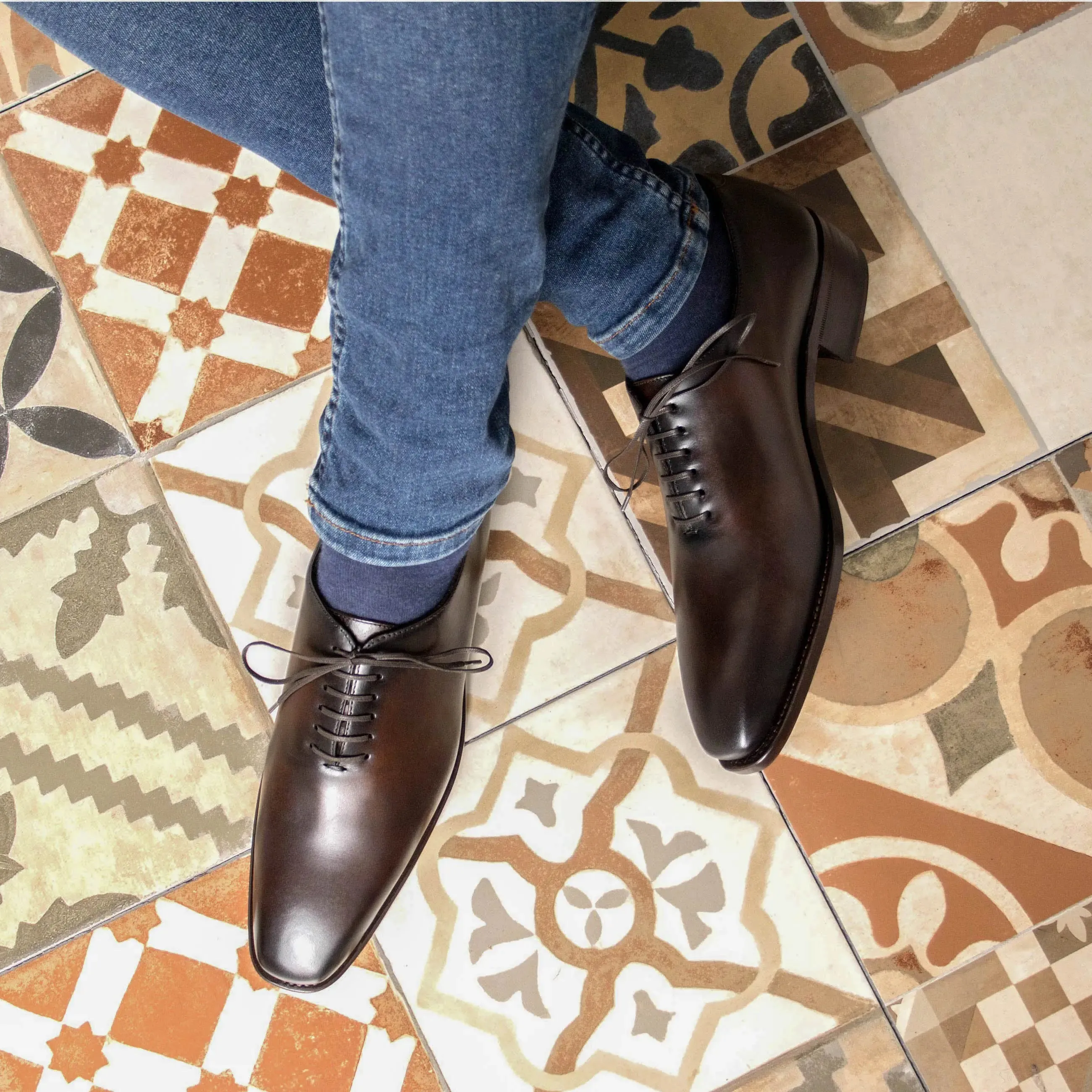 DapperFam Giuliano in Dark Brown Men's Vitello Leather Whole Cut
