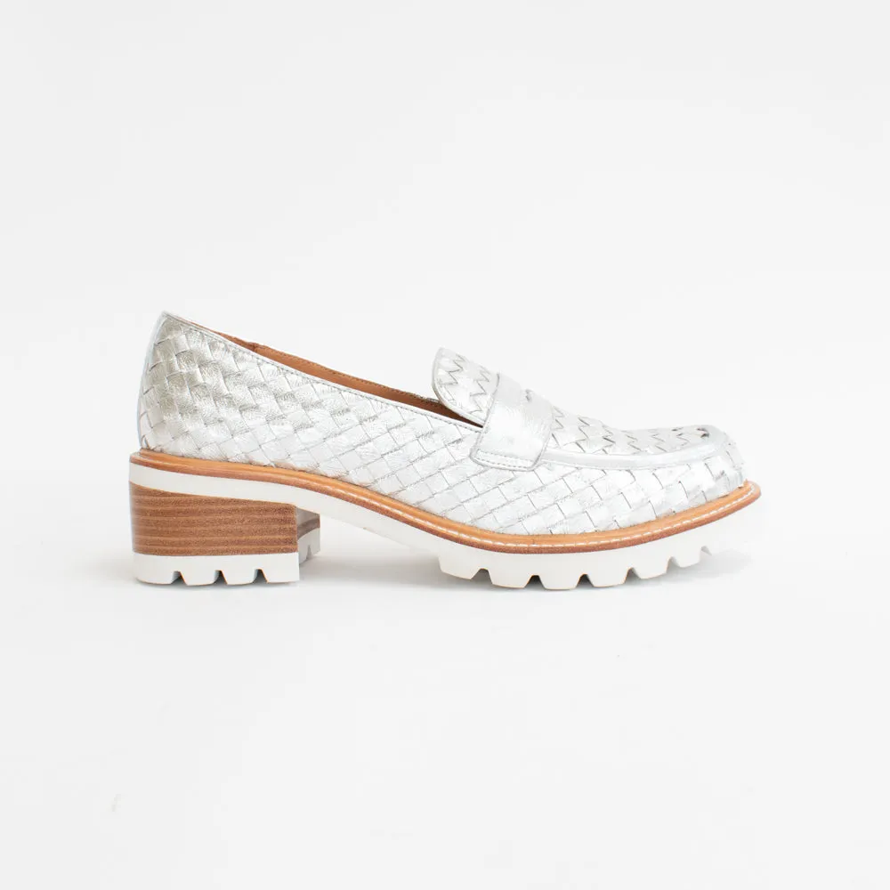 Dollop Silver