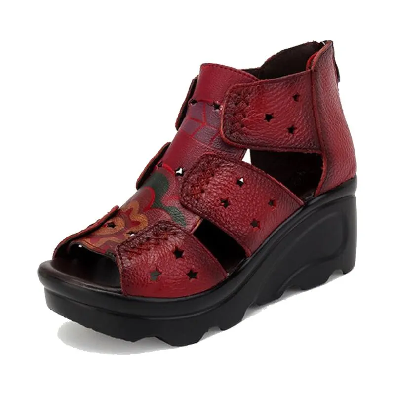 Flora & Stars Etched Cowhide Thick-Bottom Roman Sandals