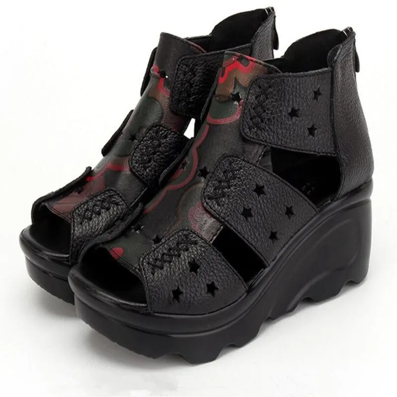 Flora & Stars Etched Cowhide Thick-Bottom Roman Sandals