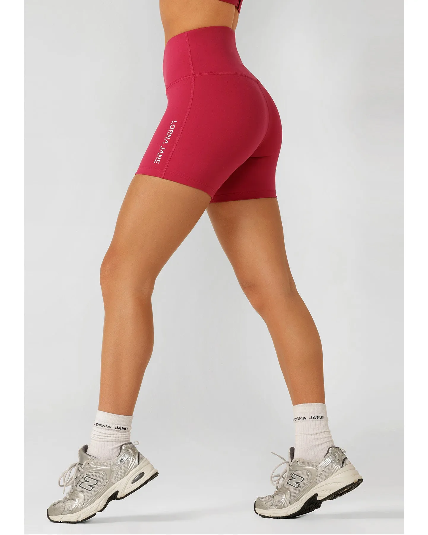 Lorna Jane Lotus No Chafe 12cm Bike Shorts - Persian Rose