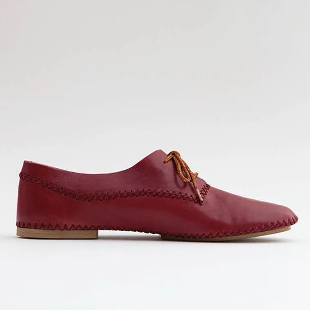 Medan Moccasin | Crimson Calfskin Leather