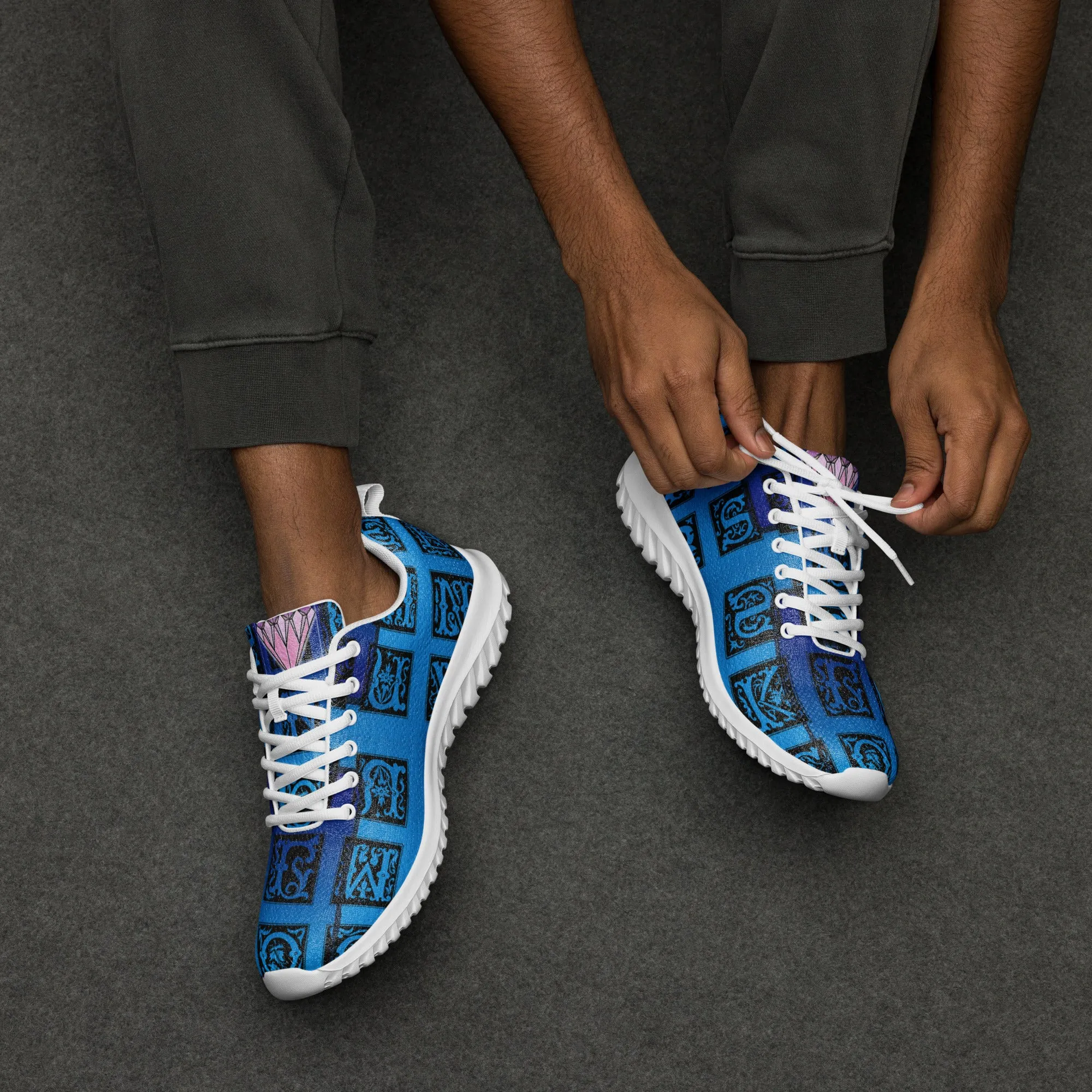 Men’s athletic shoes in the colors of nature - Love Bird