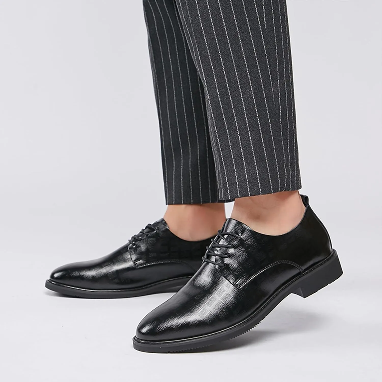 Men's Classic Leather Lace Up Low Heel Oxfords Retro Round-Toe Grid Print Slip on Low-top Chunky Low Heel Dress Shoes Loafers Casual Comfortable Derby Walking Shoes