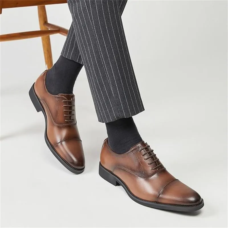 Men's Japanese Soft-Soled Business Formal Leather Shoes Pointed Lace-up Wedding Shoes Oxford English Low-top Breathable Wear-Resistant