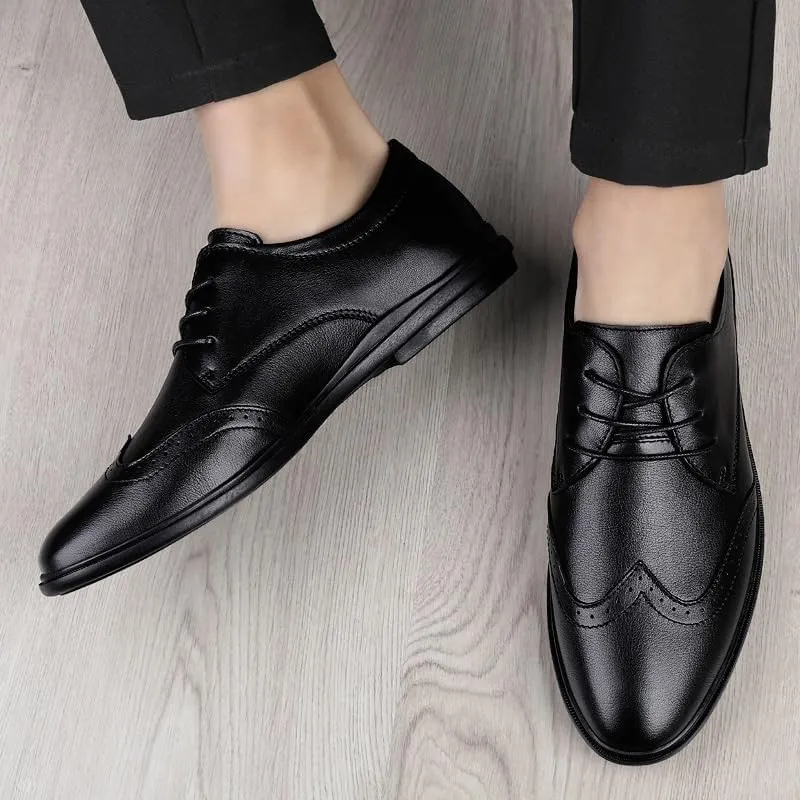 Men's Leather lace-up Brogues Dress Oxford Shoes Classic Wingtip New Shoes Fashion Round Toe Business Formal Leather Shoes