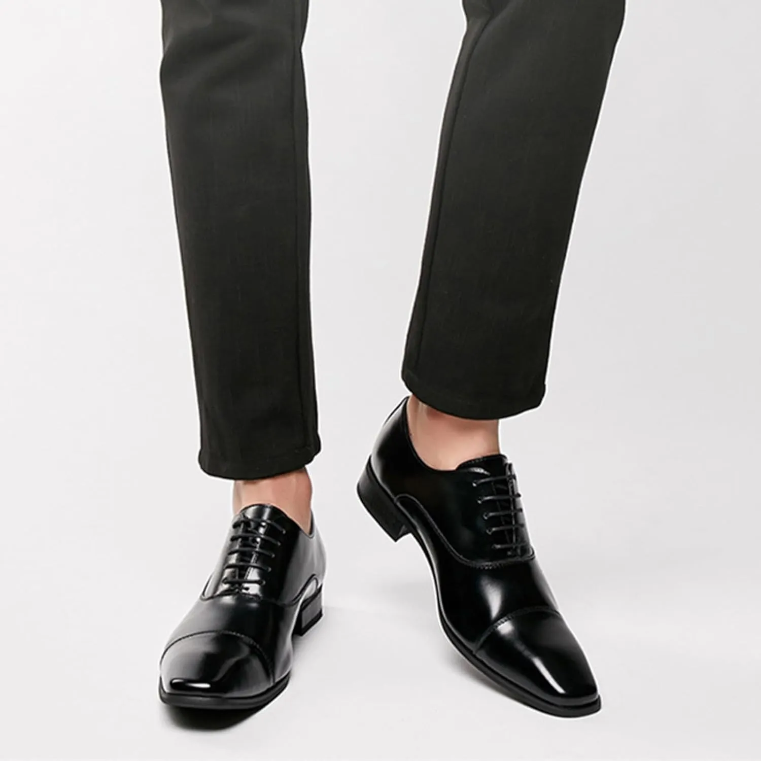 Mens Luxury Fashion Handcrafted Low Heel Oxford Shoes Classic Lace-Up Pointed Toe Casual Modern Business Formal Dress Leather Shoes Cap Toe Derby Shoes
