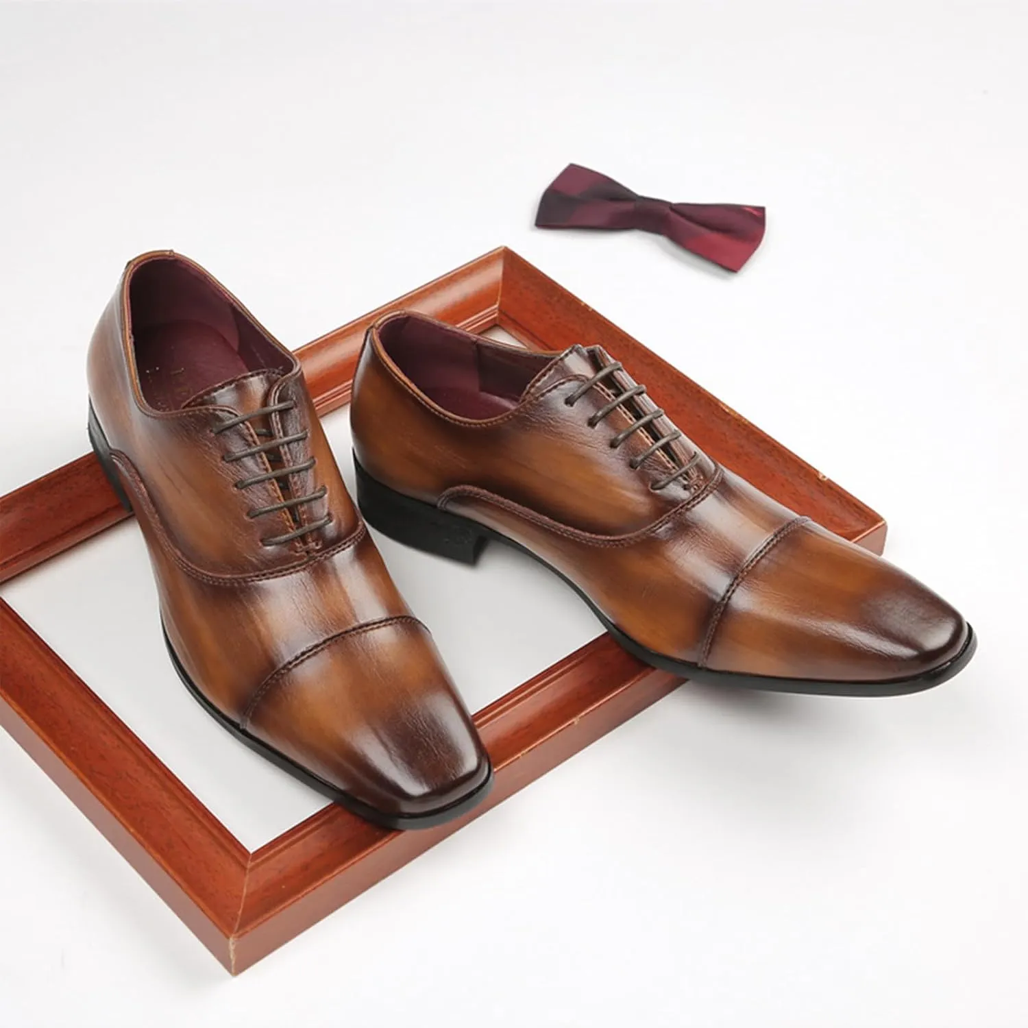Mens Luxury Fashion Handcrafted Low Heel Oxford Shoes Classic Lace-Up Pointed Toe Casual Modern Business Formal Dress Leather Shoes Cap Toe Derby Shoes