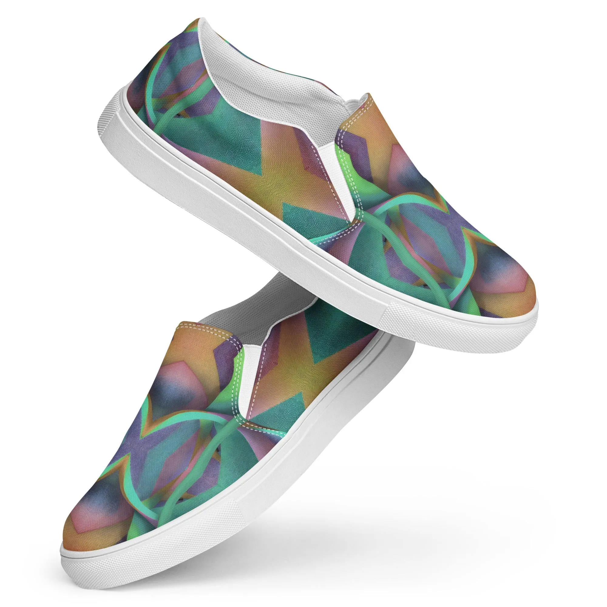 Men’s slip-on canvas shoes in the colors of nature
