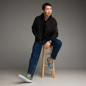 Men’s slip-on canvas shoes in the colors of nature