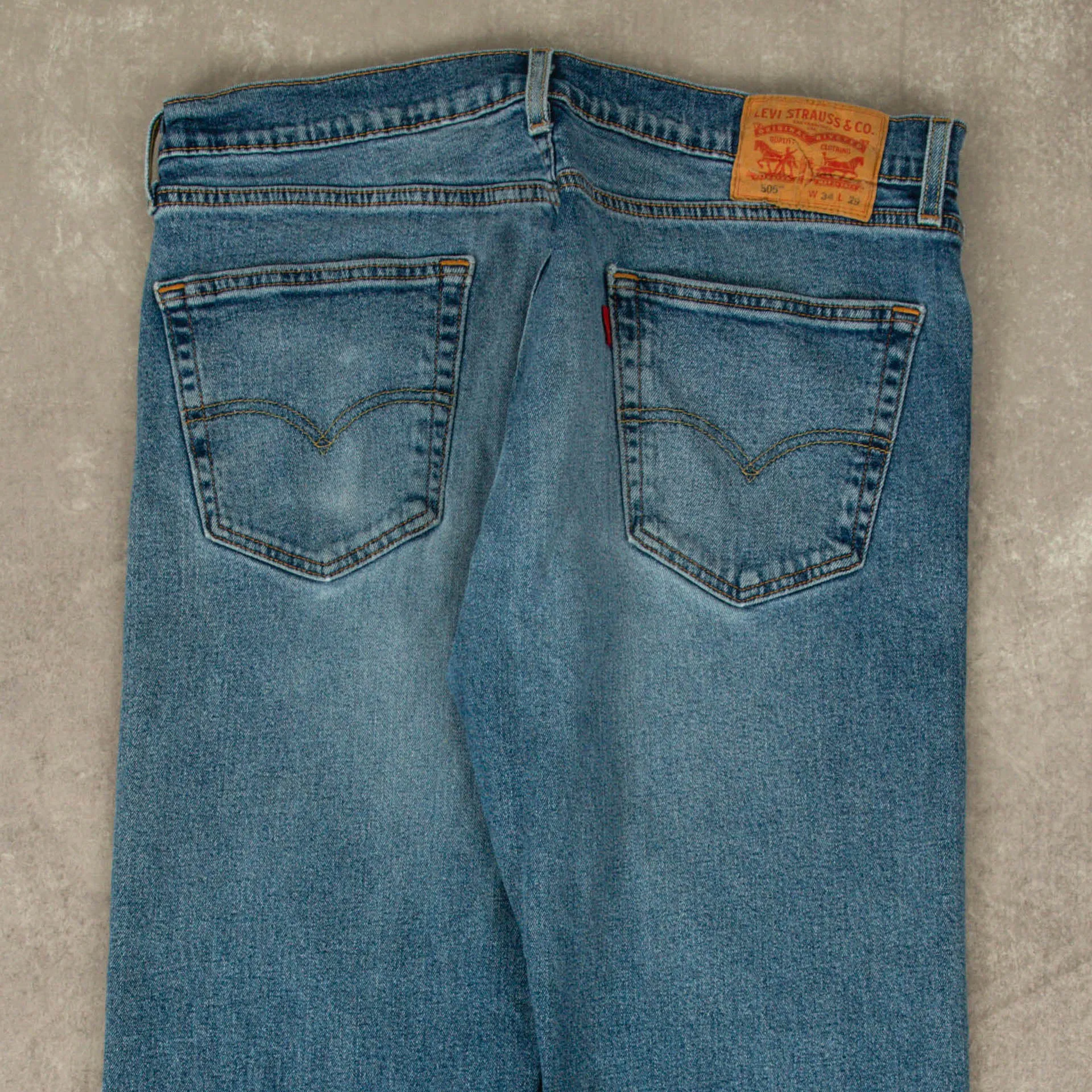 MEN'S VINTAGE LEVI'S 505 DISTRESSED JEANS - W33 X L28