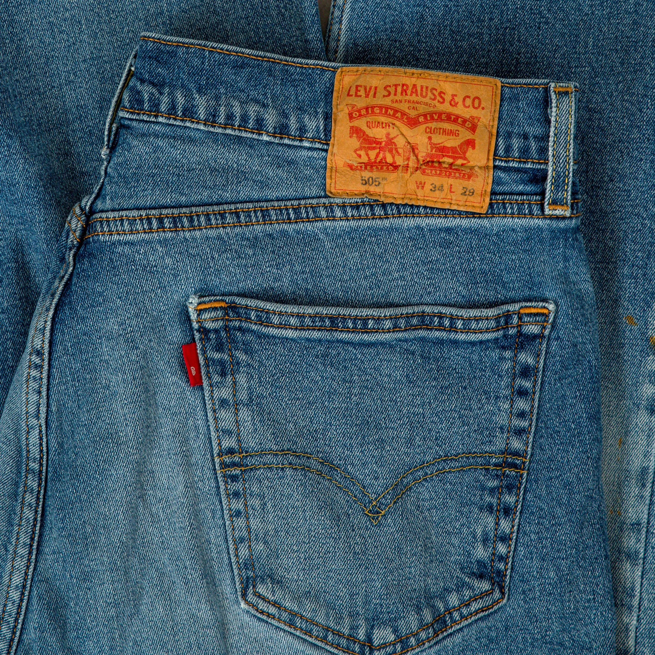 MEN'S VINTAGE LEVI'S 505 DISTRESSED JEANS - W33 X L28