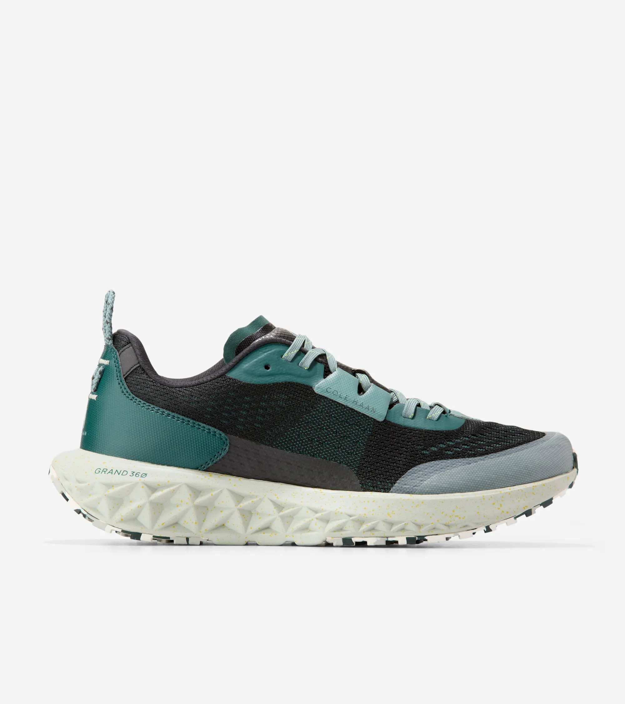 Men's ZERØGRAND Outpace III All-Terrain Running Shoes