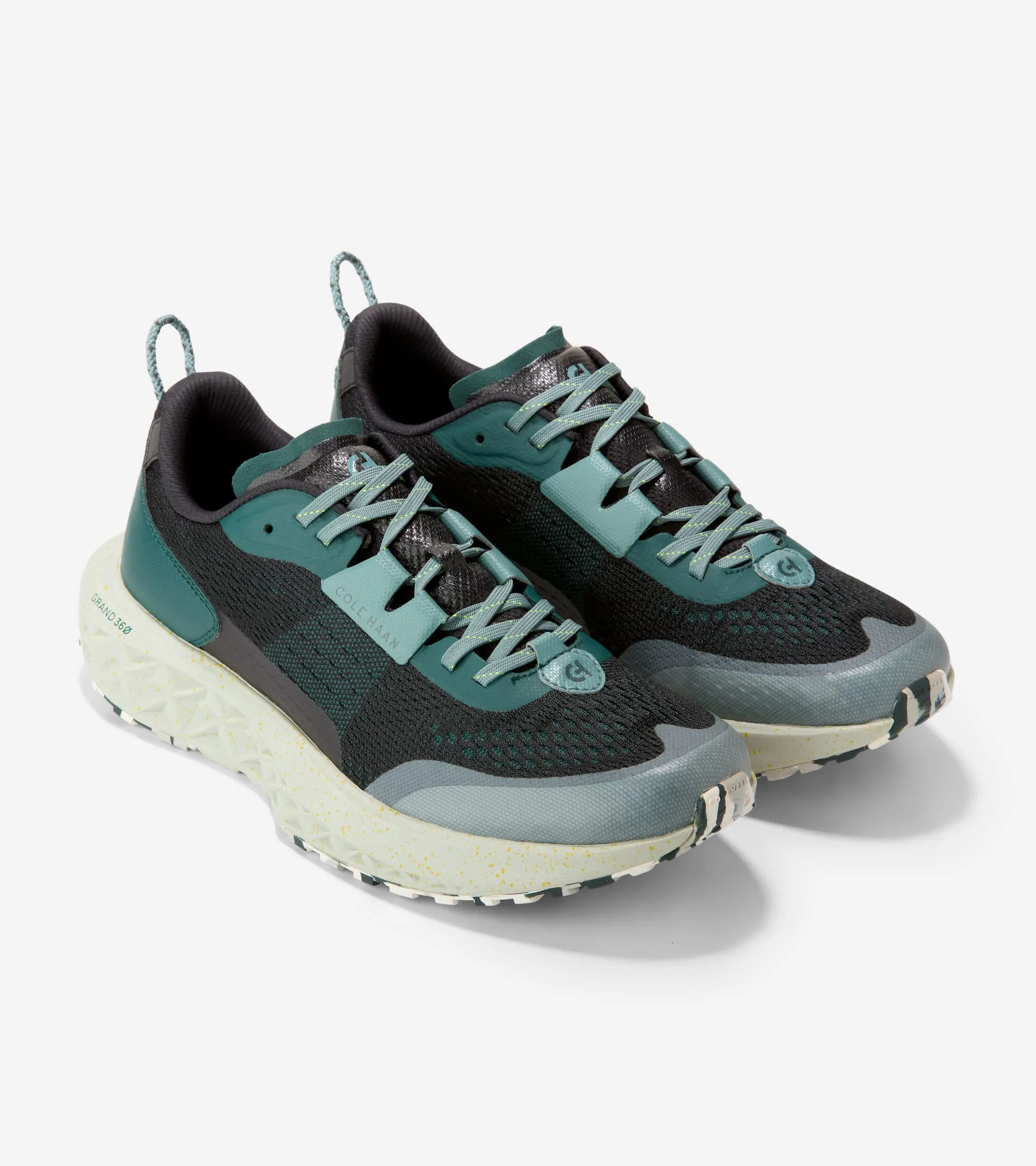 Men's ZERØGRAND Outpace III All-Terrain Running Shoes