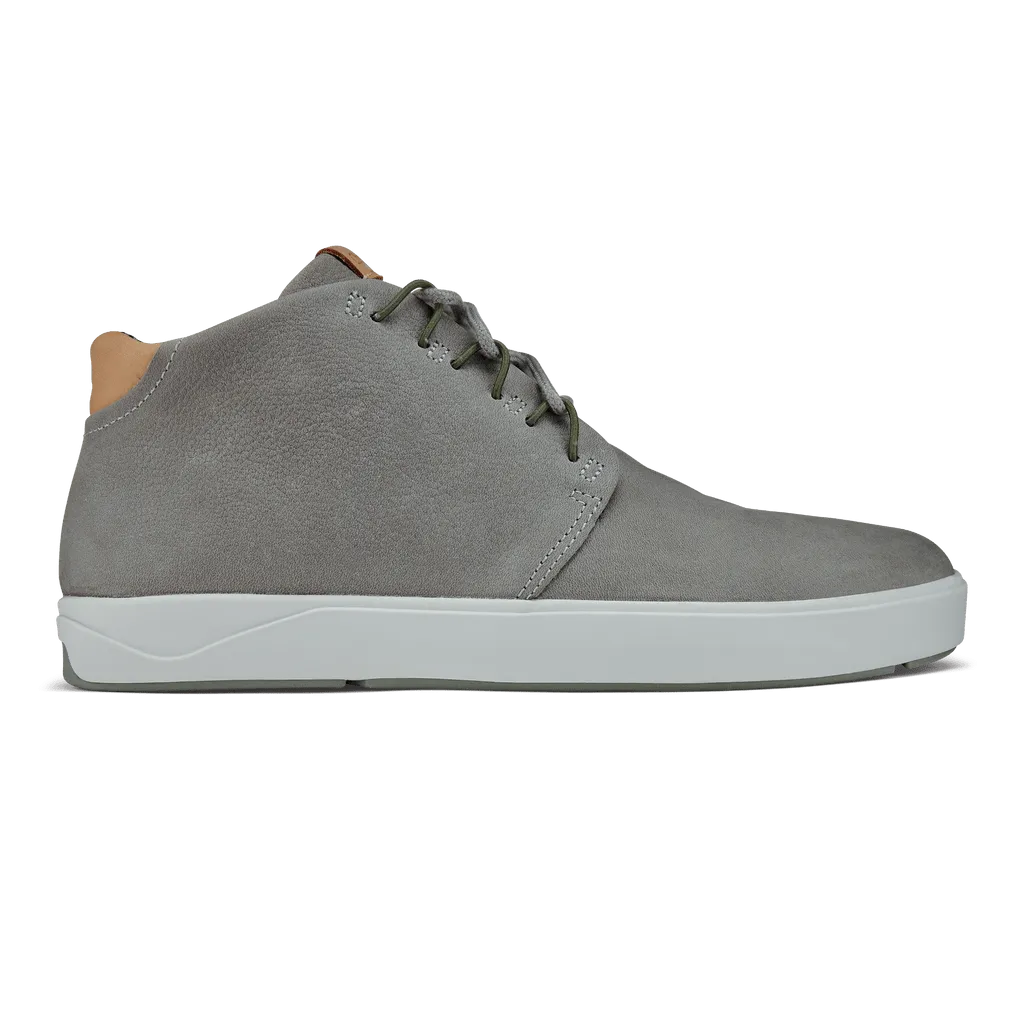 OluKai Men's Nana Hele Chukka Boots- Fog