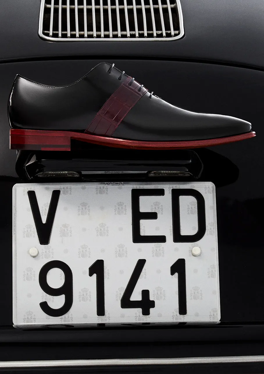 Patent/Croc Whole Cut Oxford