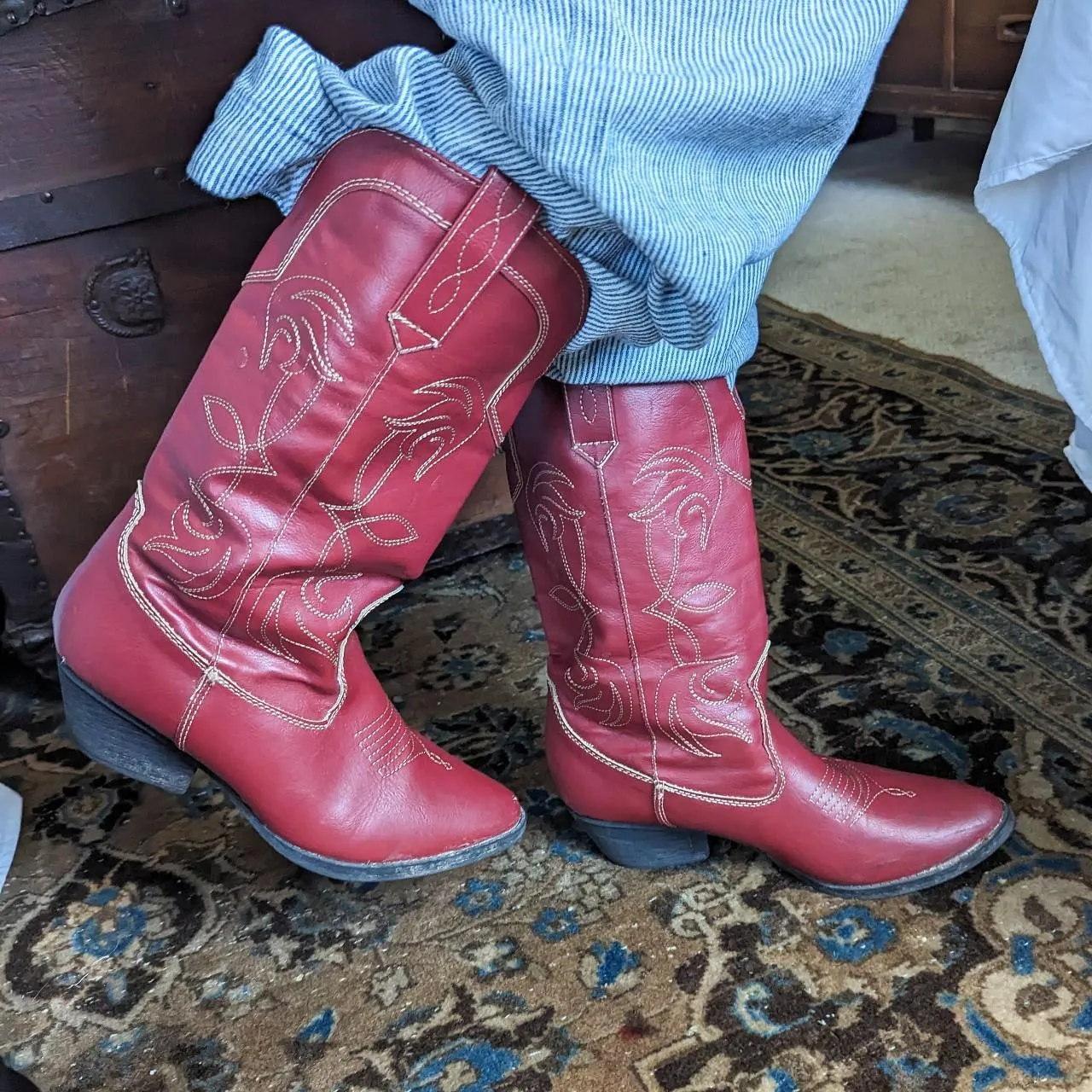 Rampage Vintage Vegan Leather Cherry Red Cowboy Boots