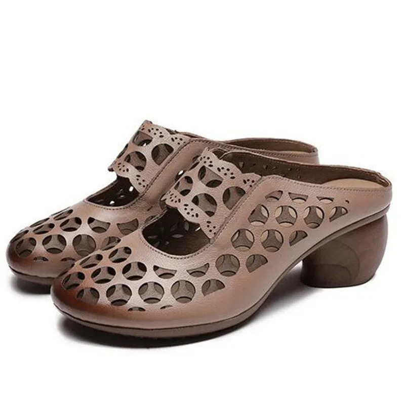 Round-Toe Premium Etched Cowhide Leather Clogs
