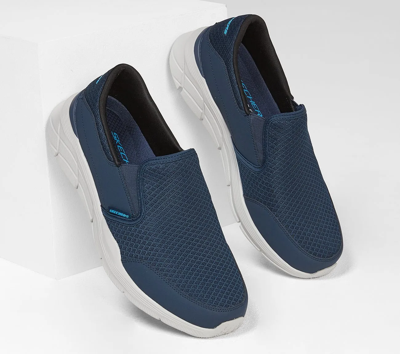 Skechers MEN RELAXED FIT: EQUALIZER 4.0 - PERSISTING-232017 NAVY