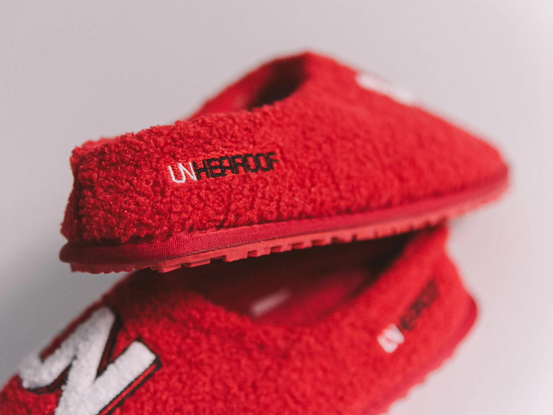 UNHEARDOF Core Logo Indoor House Slippers 'Clifford' OG $55.00