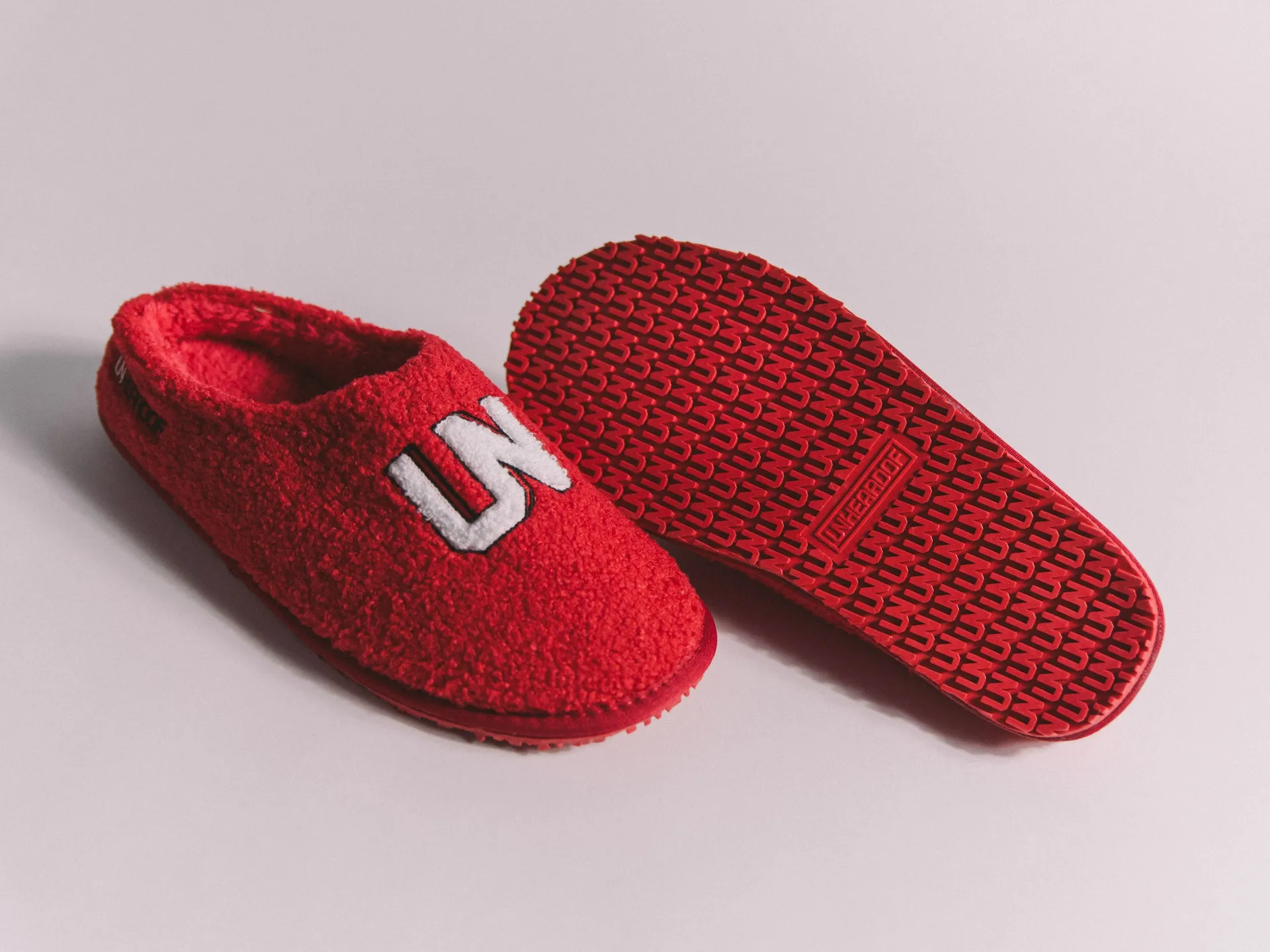 UNHEARDOF Core Logo Indoor House Slippers 'Clifford' OG $55.00