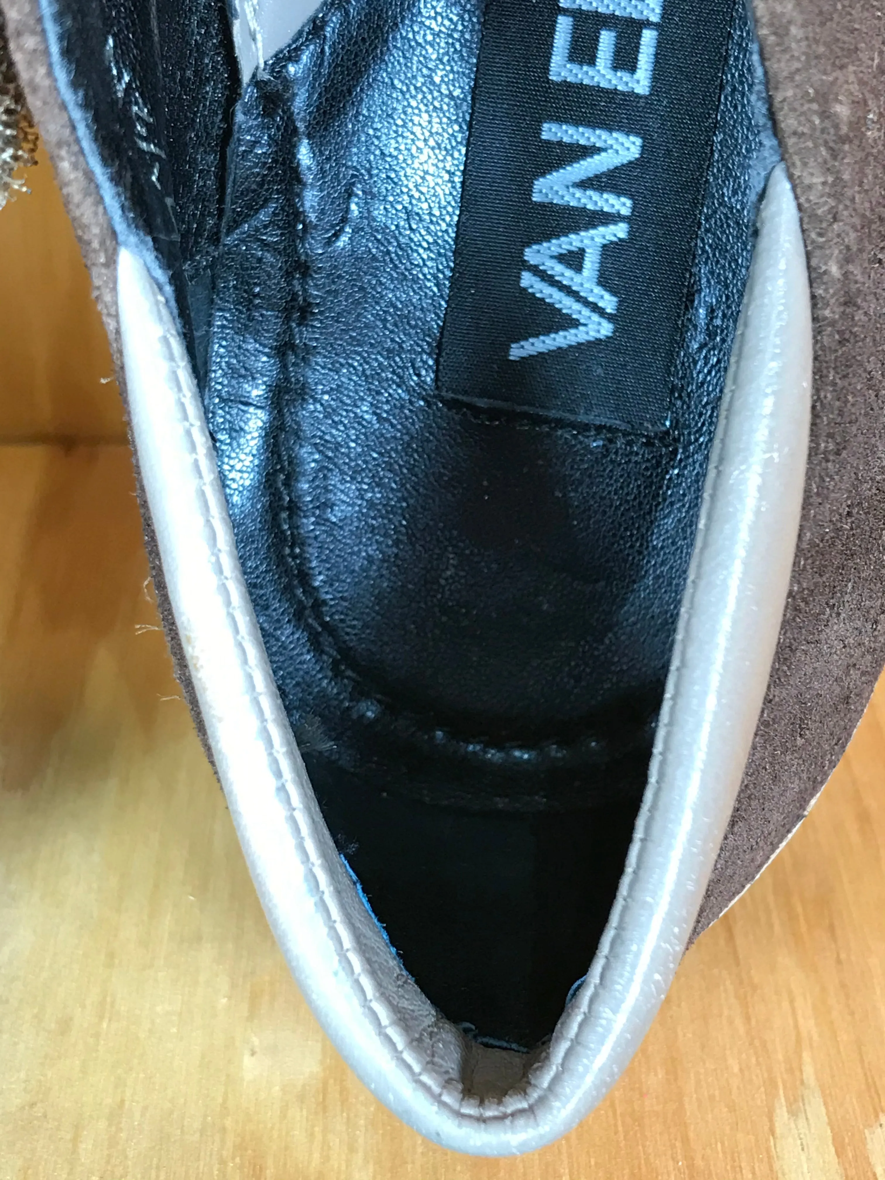 VANELI VAN ELI Women's Size 7.5N Suede Slip On Elastic Vamp Dress Shoes Sneakers