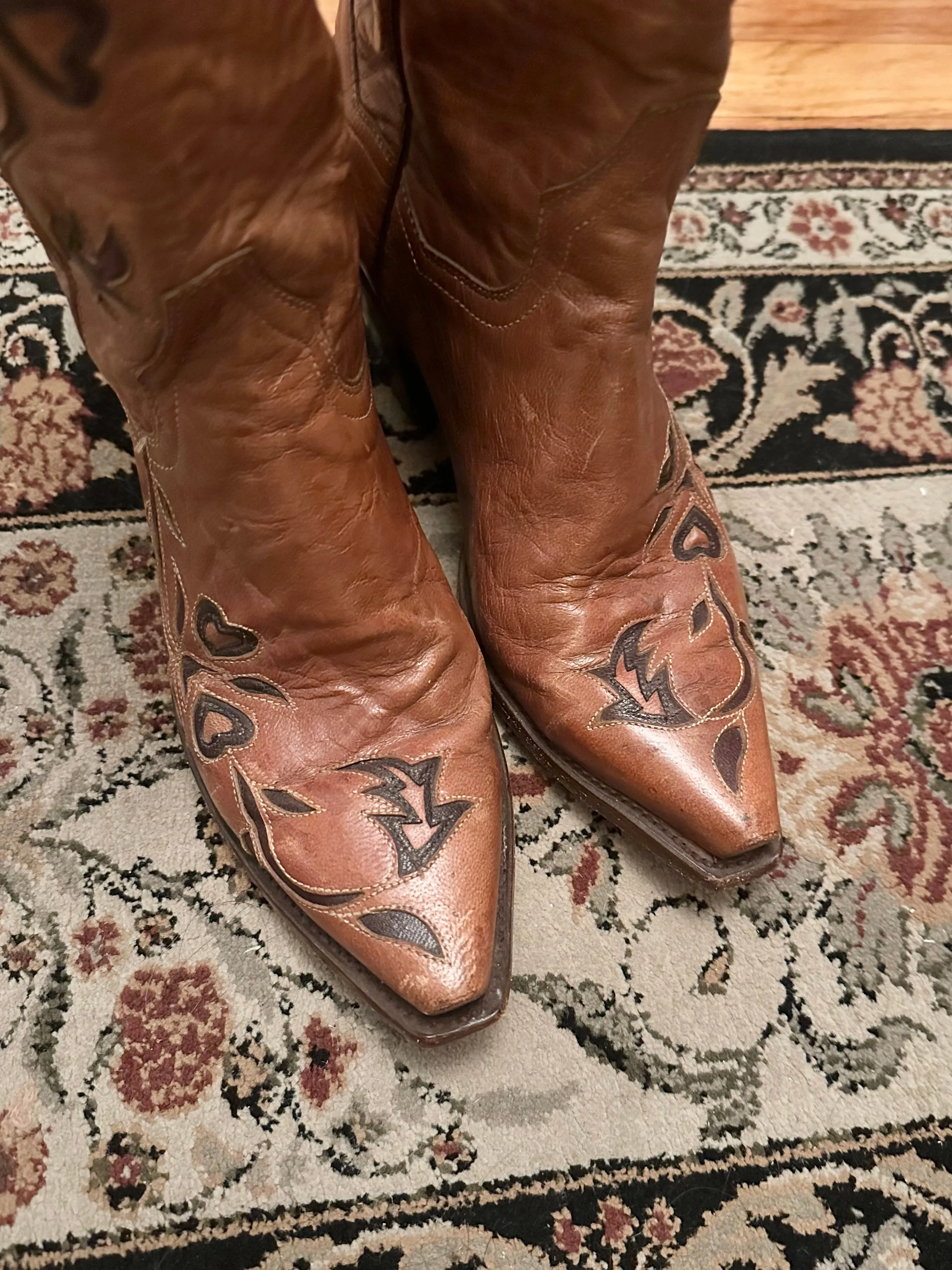 Vintage Tattoo “Heart of a Cowgirl” Leather Cowboy Boots (7)