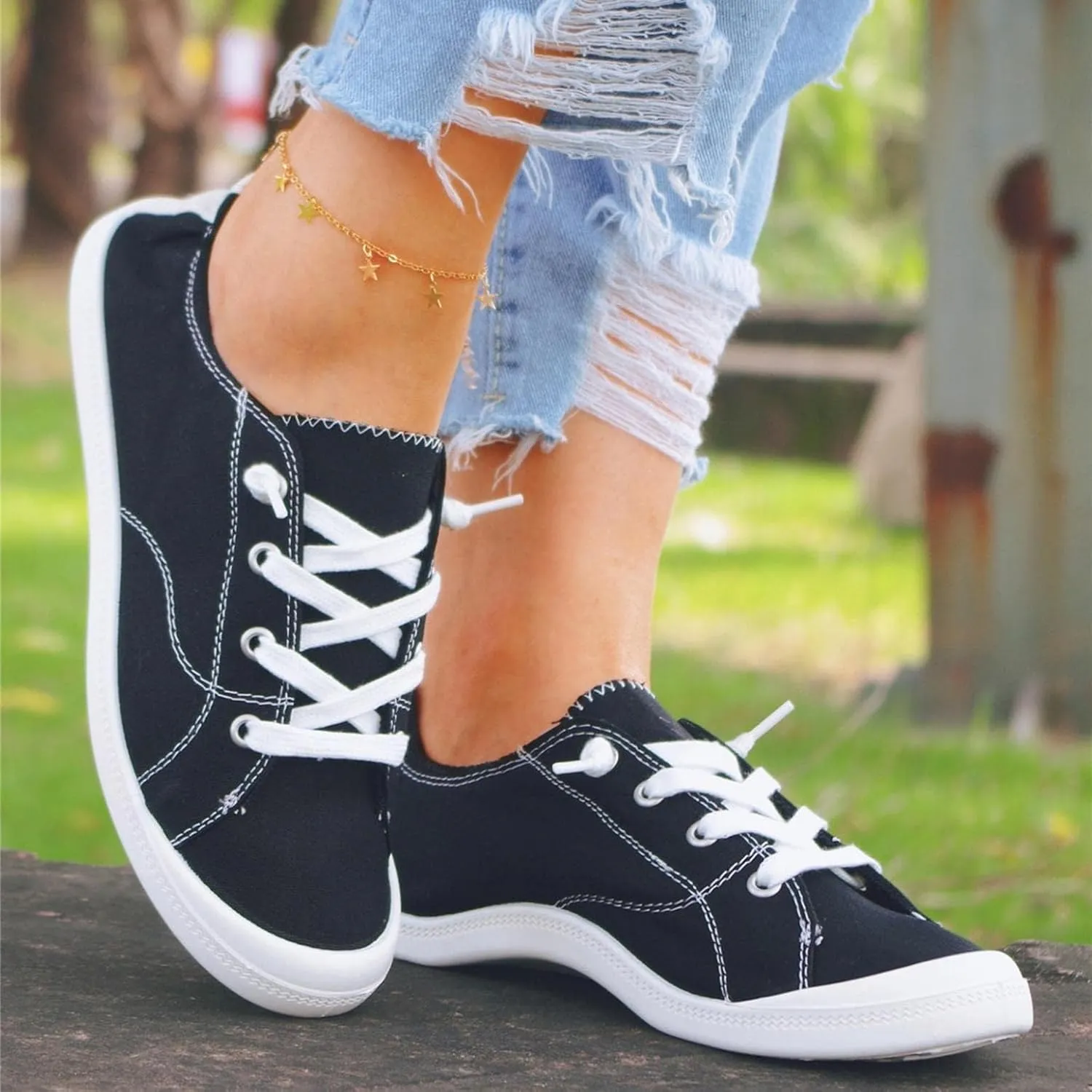 Women Sneakers Low Top Slip On Fashion Shoes,Lace up Canvas Sneakers,Fashion Comfortable Walking Shoes Casual Tennis Shoes for Women Non Slip Loafers
