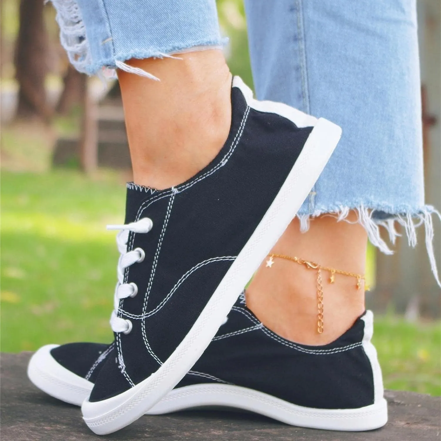 Women Sneakers Low Top Slip On Fashion Shoes,Lace up Canvas Sneakers,Fashion Comfortable Walking Shoes Casual Tennis Shoes for Women Non Slip Loafers