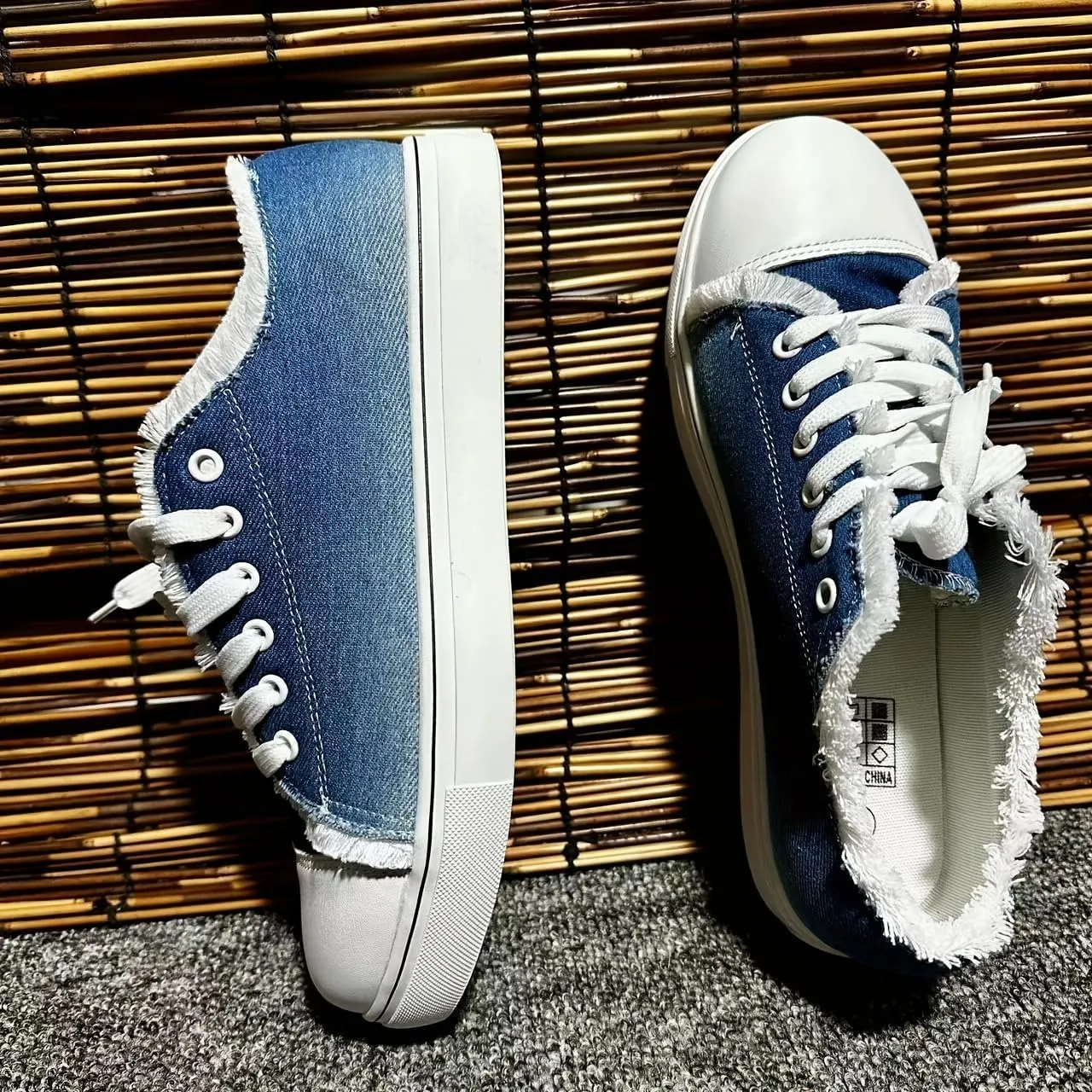 Womens Lace Up Fashion Sports Canvas Shoes City Park Comfortable Lightweight Walking Shoes Camping Casual Shoes